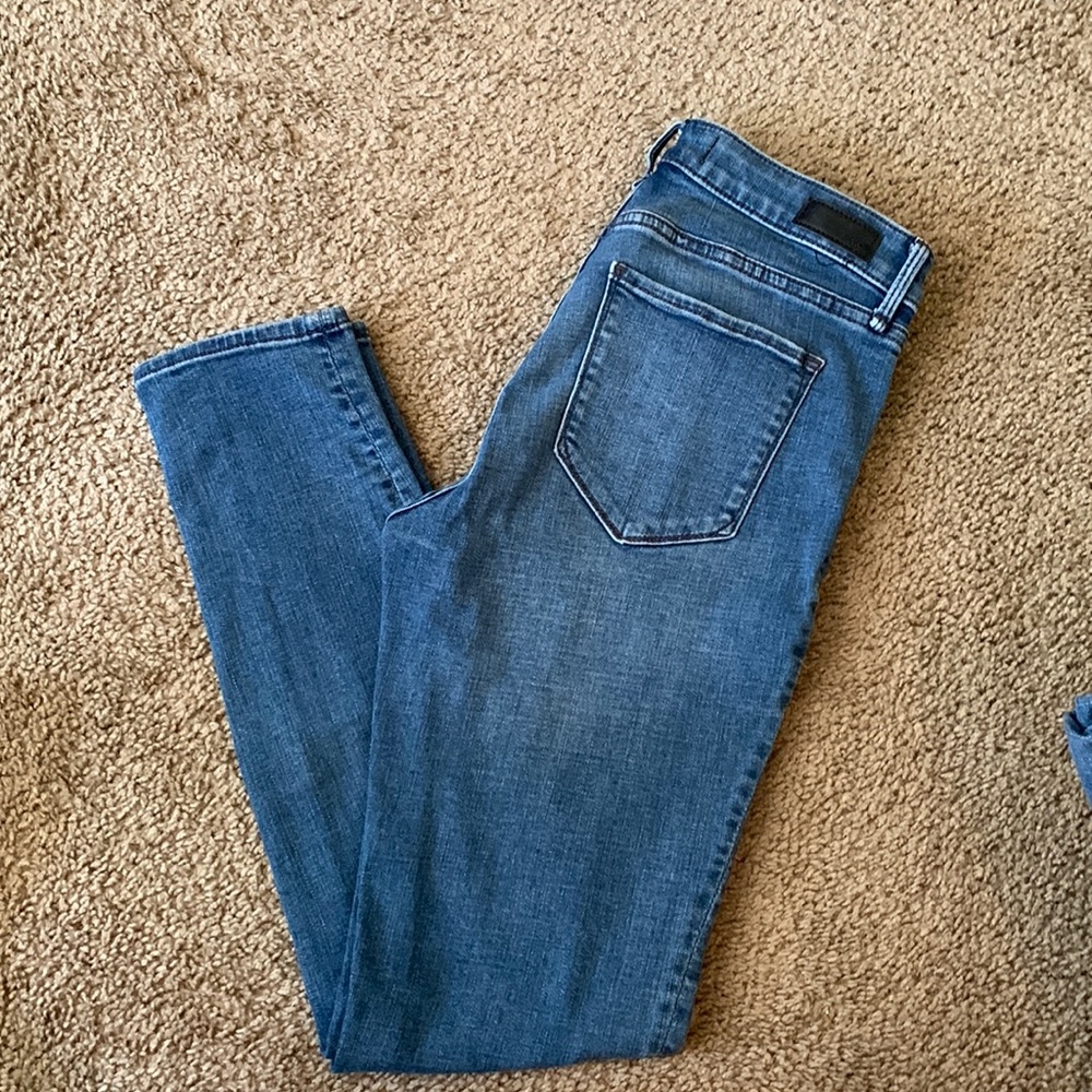 Abercrombie & Fitch Mid Rise Super Skinny Jeans